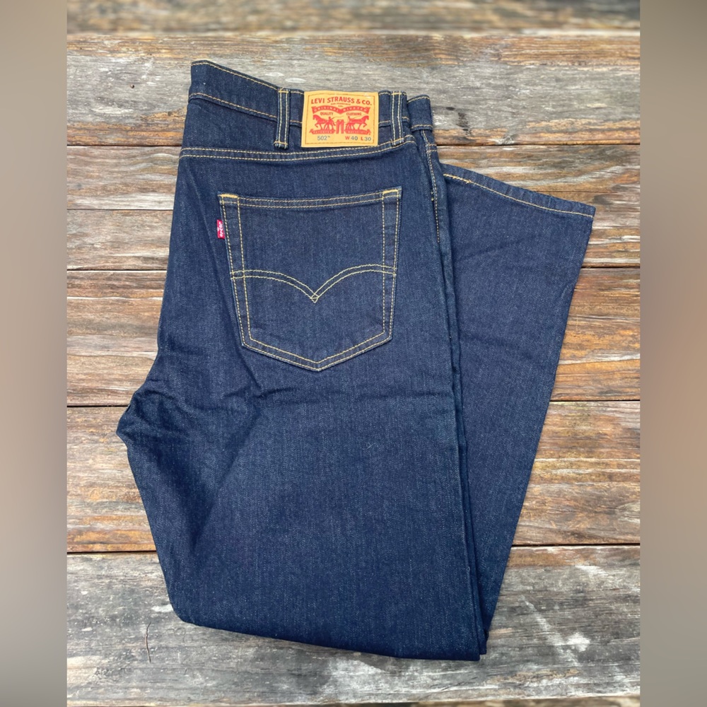Levi's Men's Blue Jeans - LIKE NEW - size 40x30